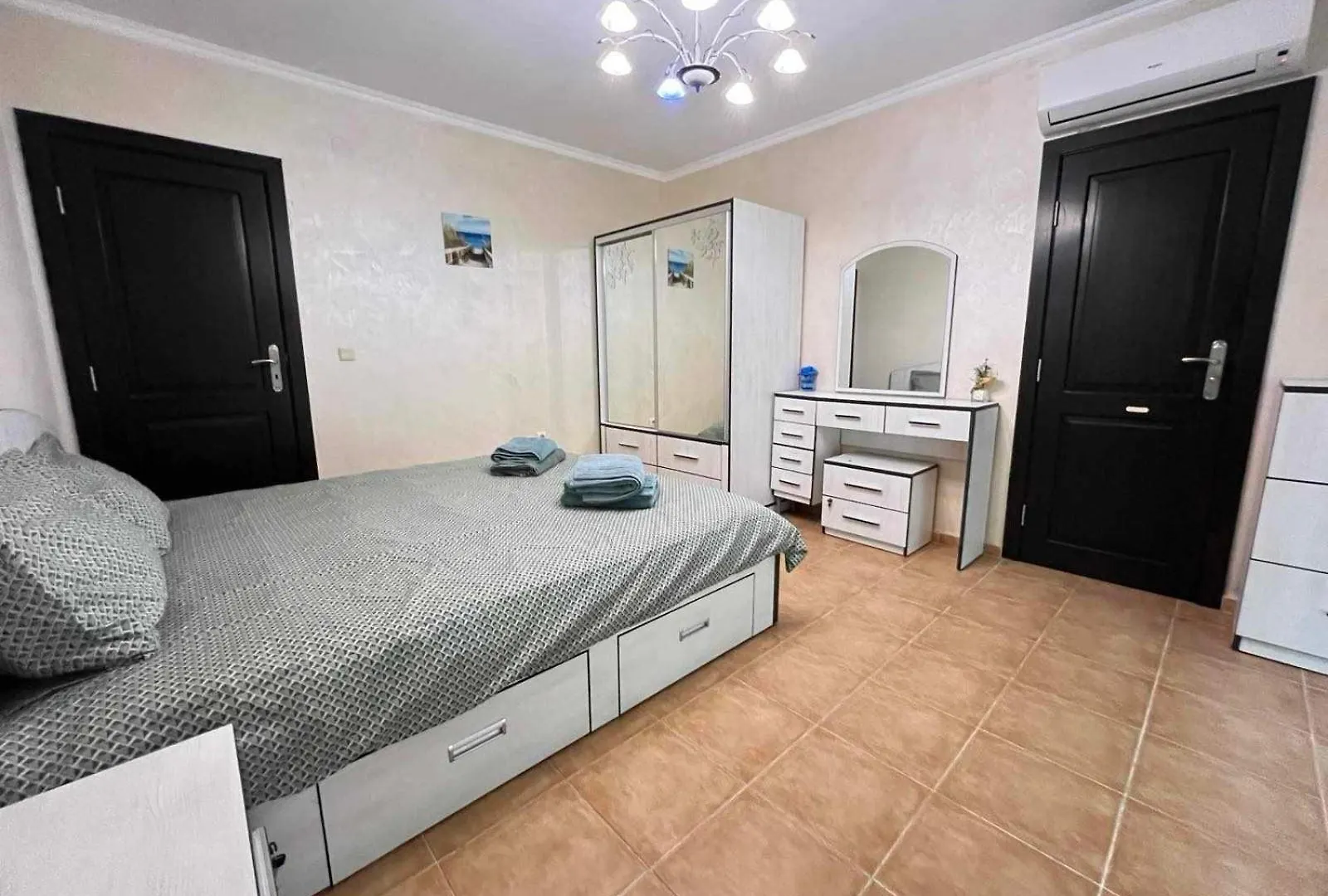Sea Garden Apartment Burgas